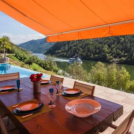 Casa de Férias Douro Piscina E Acesso Privado Rio Douro São Lourenço do Douro