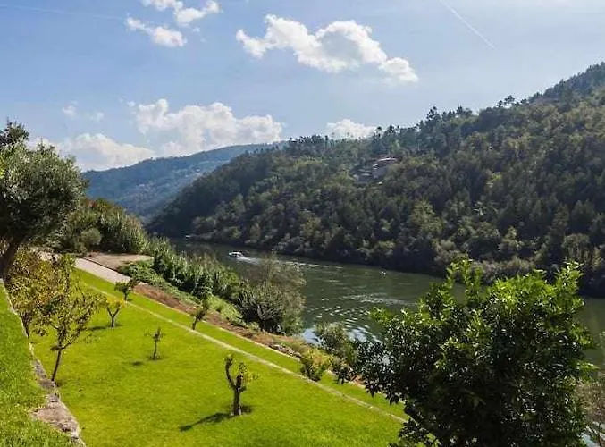 Hébergement de vacances Douro Piscina E Acesso Privado Rio Douro São Lourenço do Douro